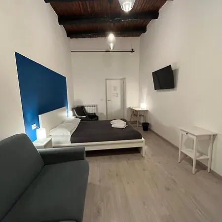 Bed & Breakfast Donna Luisa A Santa Chiara 3*