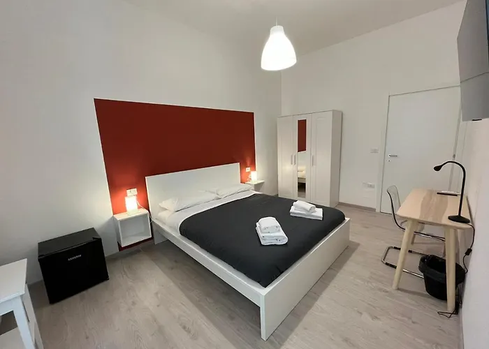 Donna Luisa A Santa Chiara Napoli