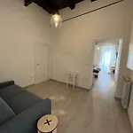 Donna Luisa A Santa Chiara B&B 3*